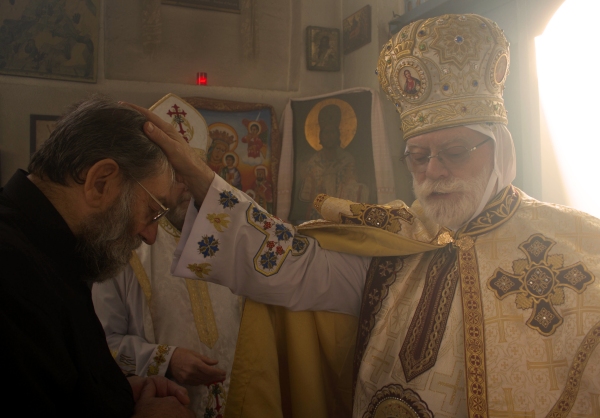 Metropolitan- Primate Abba Seraphim Ordains Deacon for South Coast British Orthodox communities